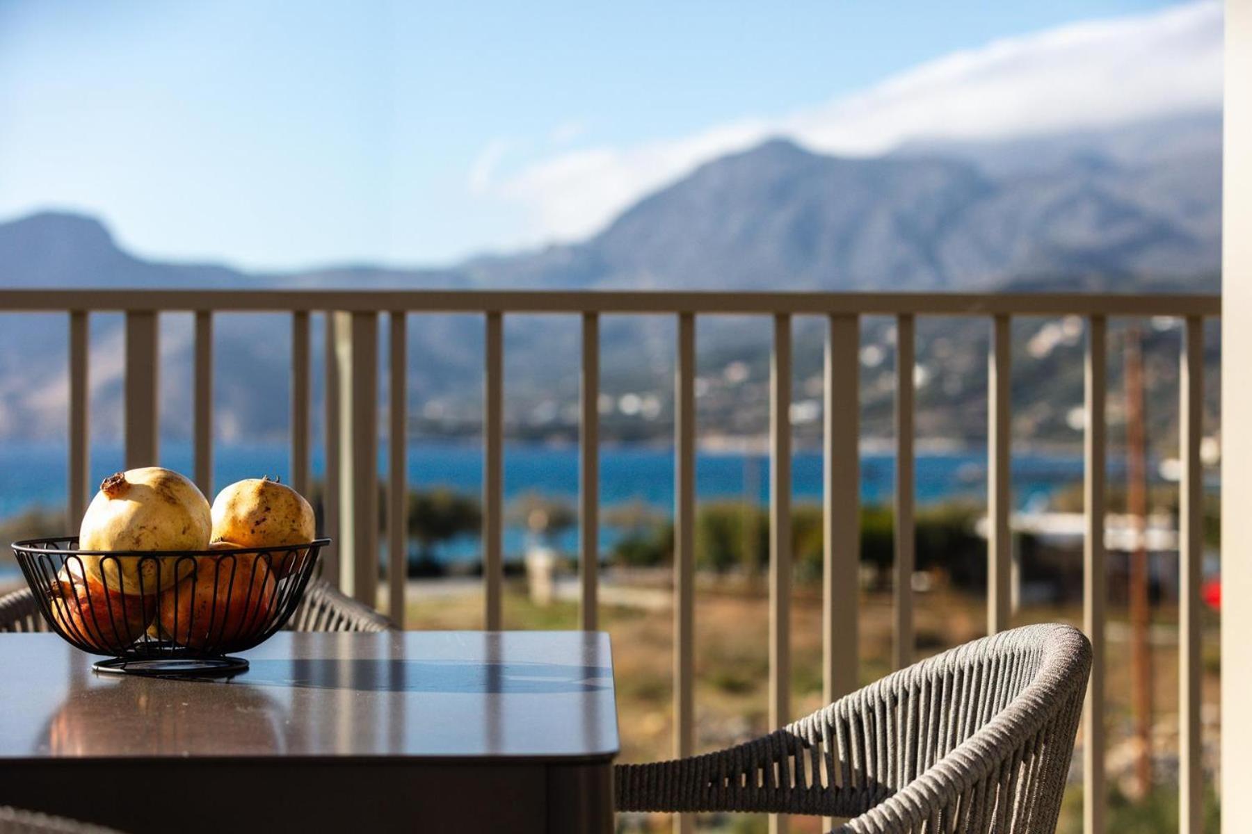 Ririka Beach Living, New Feel-At-Home Luxury Suites Plakias Exteriér fotografie