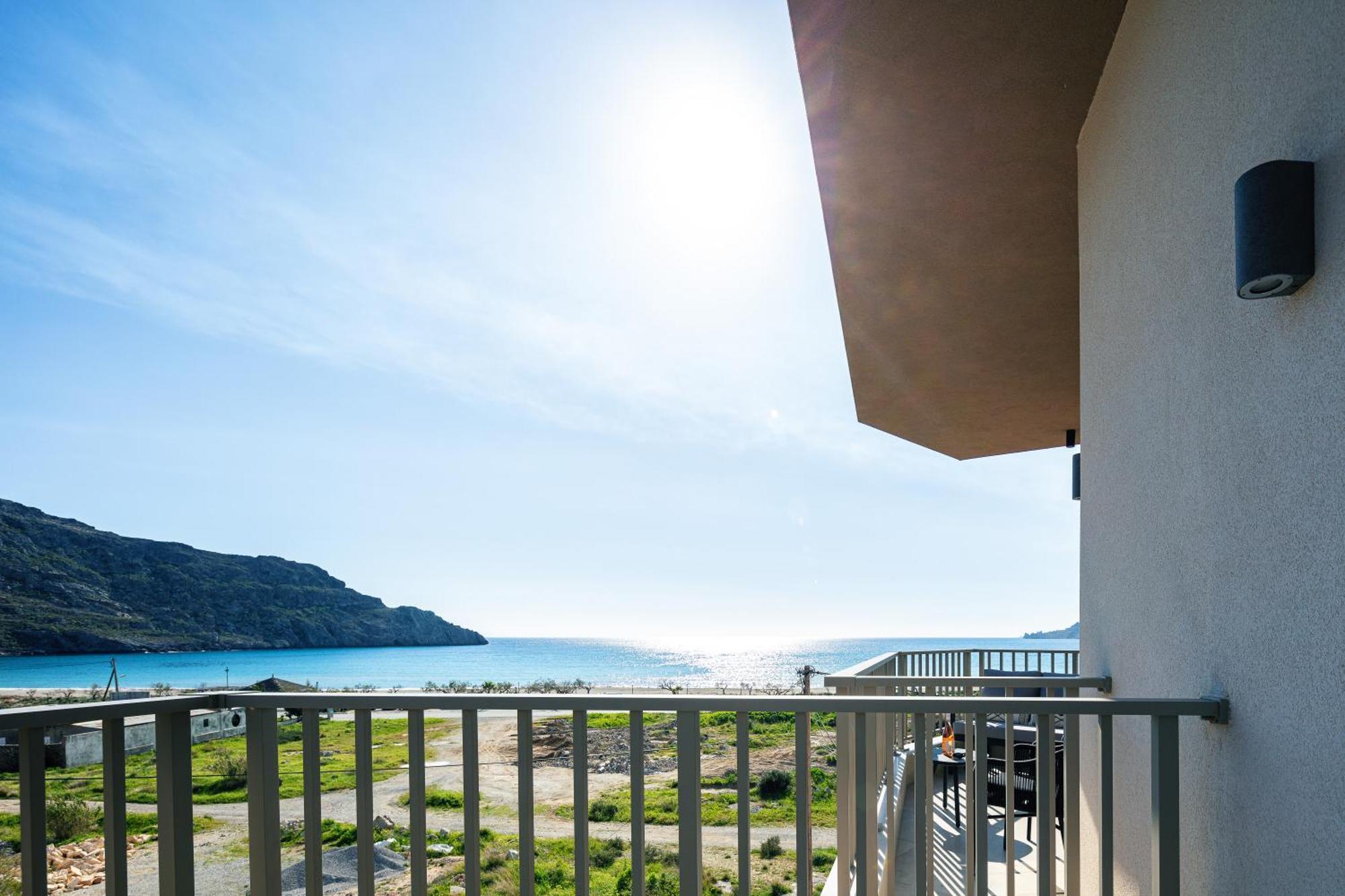 Ririka Beach Living, New Feel-At-Home Luxury Suites Plakias Exteriér fotografie